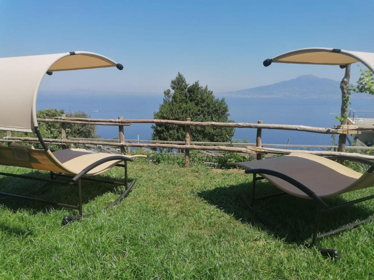 Вилла La Badia Montechiaro - Breathtaking View Of Sorrento Coast Вико-Экуенсе Экстерьер фото
